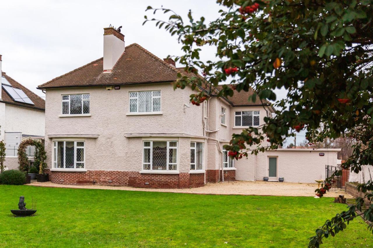 Aaron Court B&B - Dublin — Photos 1